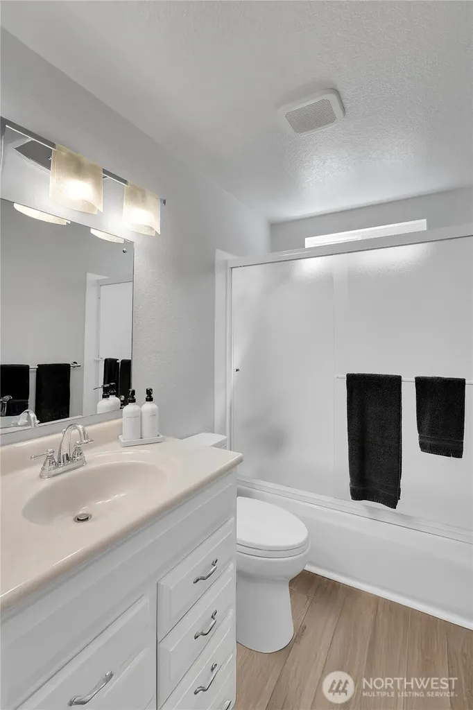 3605 225th Place SW Mountlake Terrace WA 98043