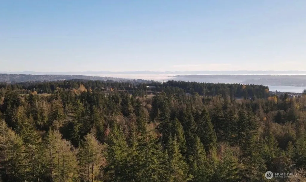 1170 Baker Heights Loop Bremerton WA 98312