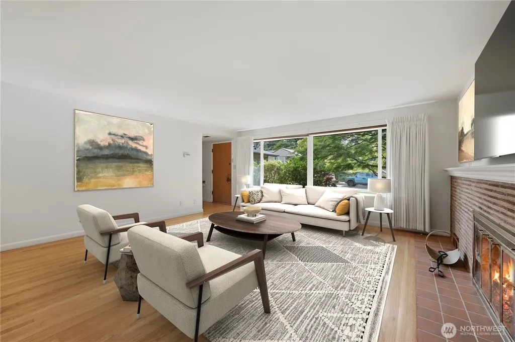 7025 43rd Avenue NE Seattle WA 98115