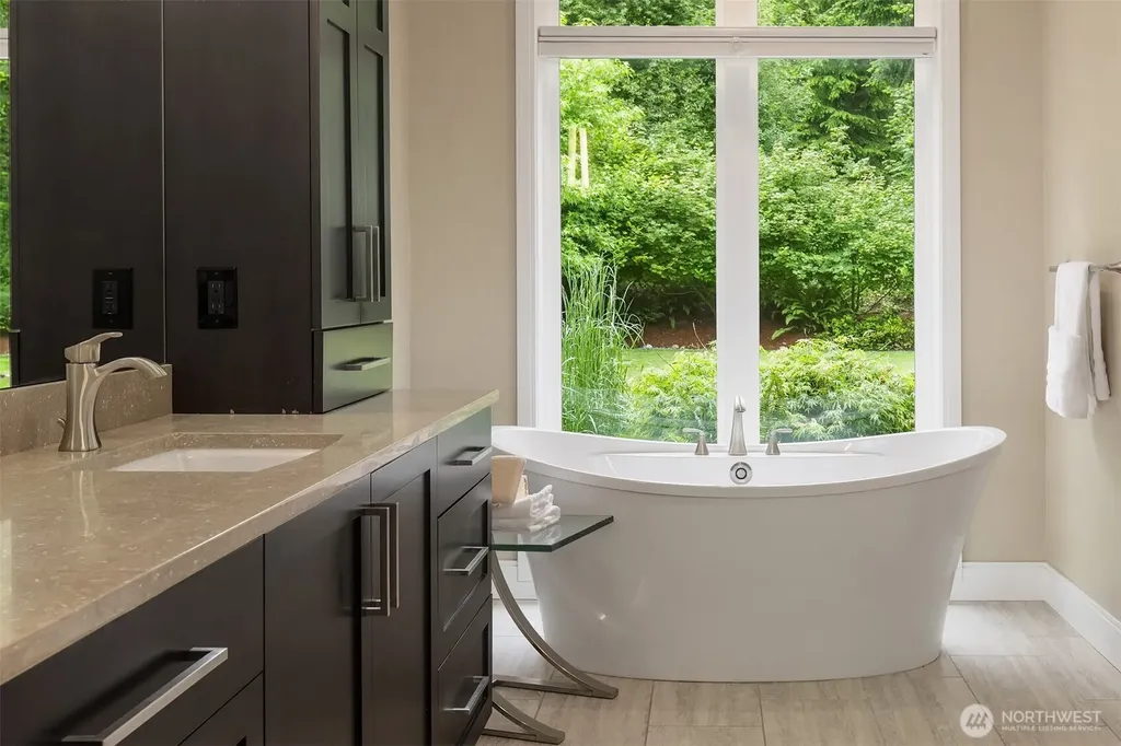 1732 Harrison Way NE Issaquah WA 98029
