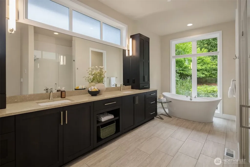 1732 Harrison Way NE Issaquah WA 98029