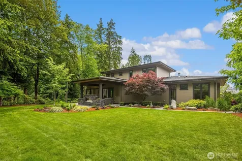 1732 Harrison Way NE Issaquah WA 98029