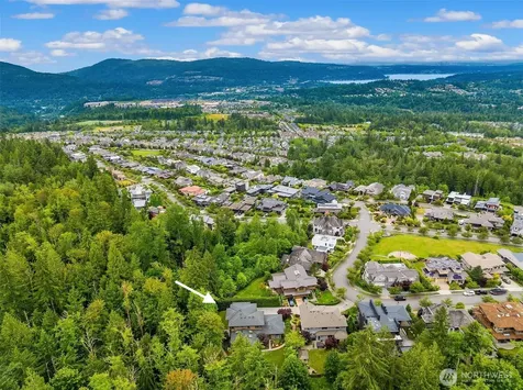 1732 Harrison Way NE Issaquah WA 98029