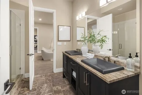 1732 Harrison Way NE Issaquah WA 98029