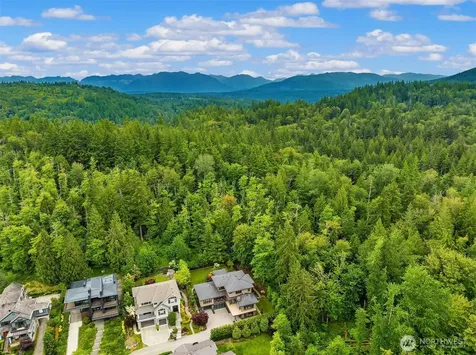 1732 Harrison Way NE Issaquah WA 98029