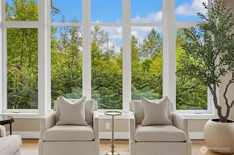 1732 Harrison Way NE Issaquah WA 98029