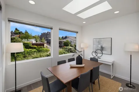 1208 W Emerson Street Seattle WA 98119
