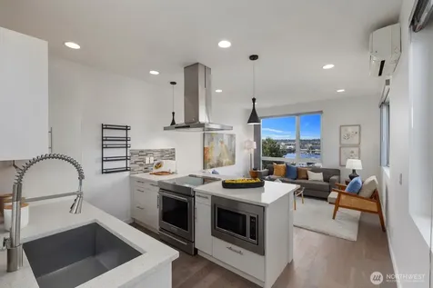 1208 W Emerson Street Seattle WA 98119