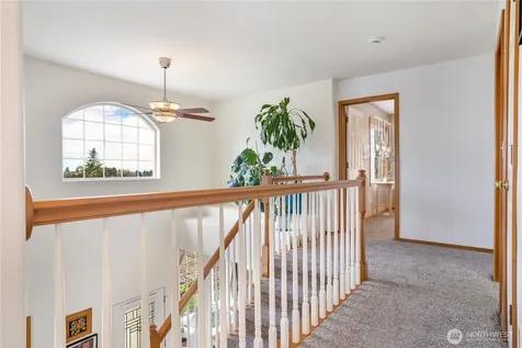 2209 28th Street SE Puyallup WA 98372