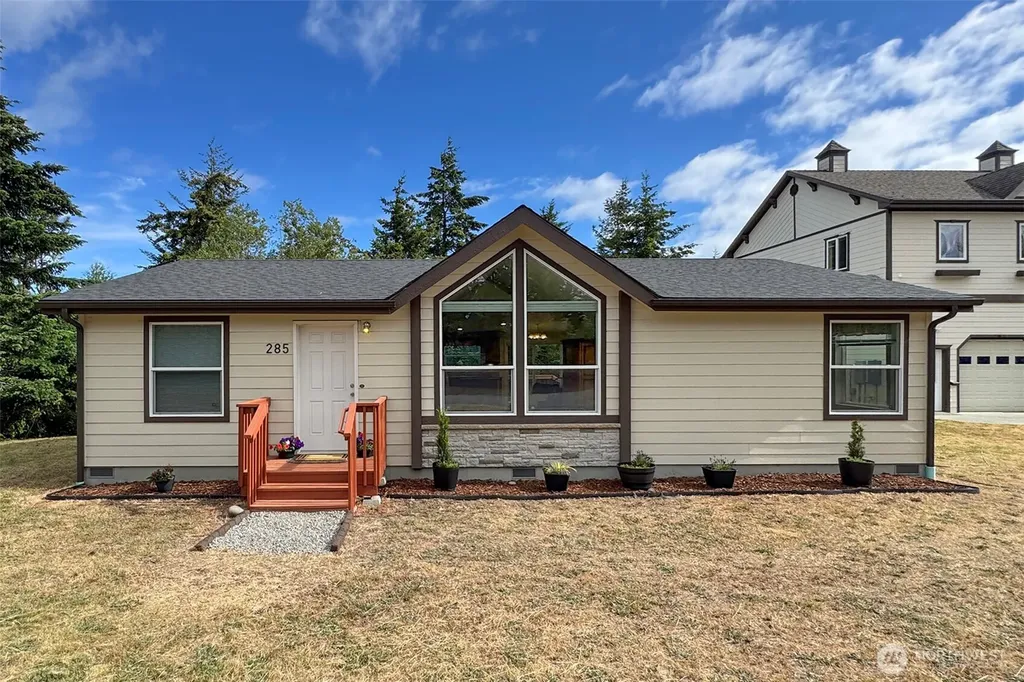 285 Bon Jon View Way Sequim WA 98382