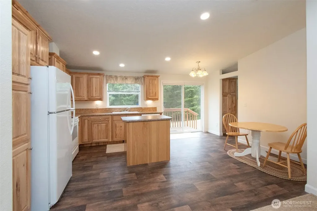 285 Bon Jon View Way Sequim WA 98382