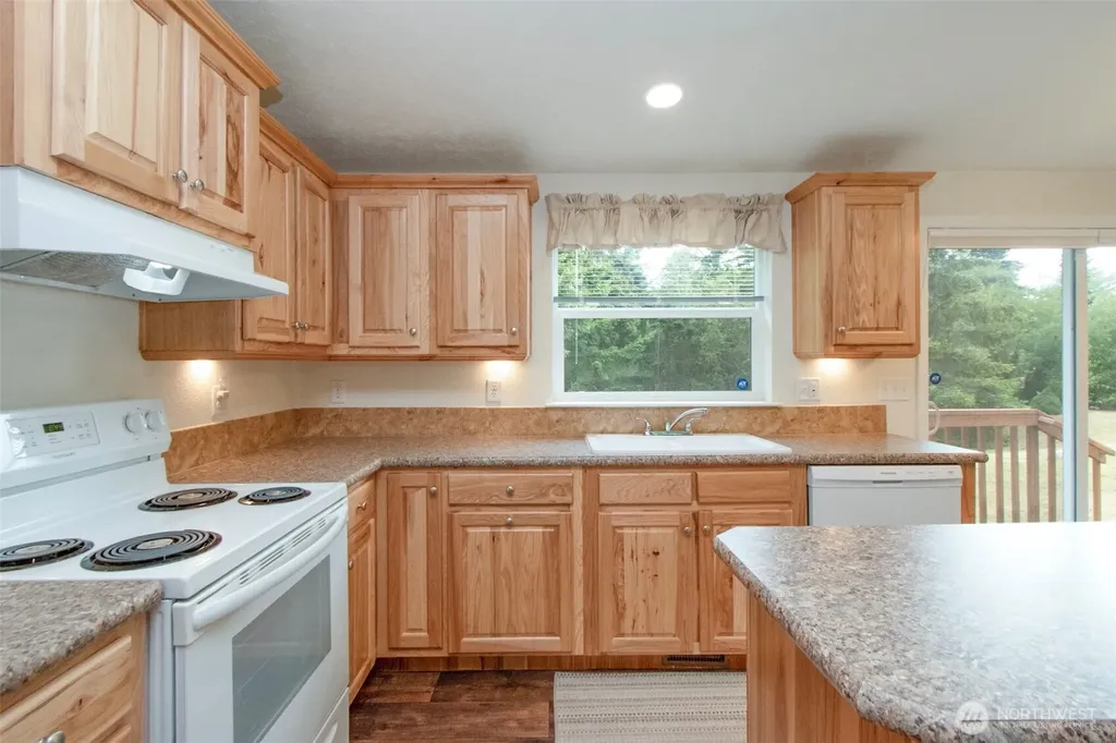 285 Bon Jon View Way Sequim WA 98382