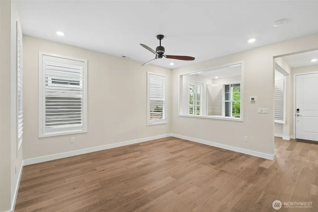 19110 Trilogy Parkway E Bonney Lake WA 98391