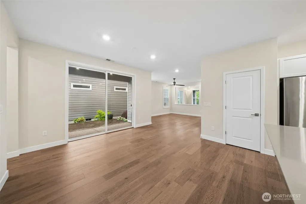 19110 Trilogy Parkway E Bonney Lake WA 98391