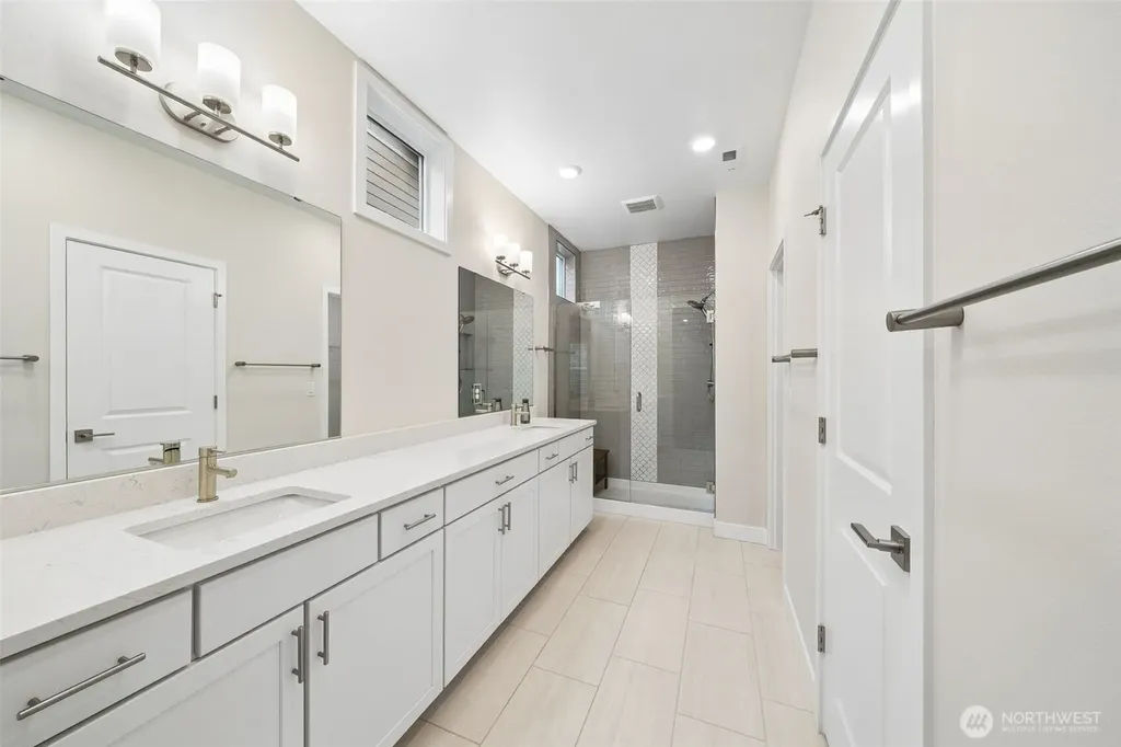 19110 Trilogy Parkway E Bonney Lake WA 98391