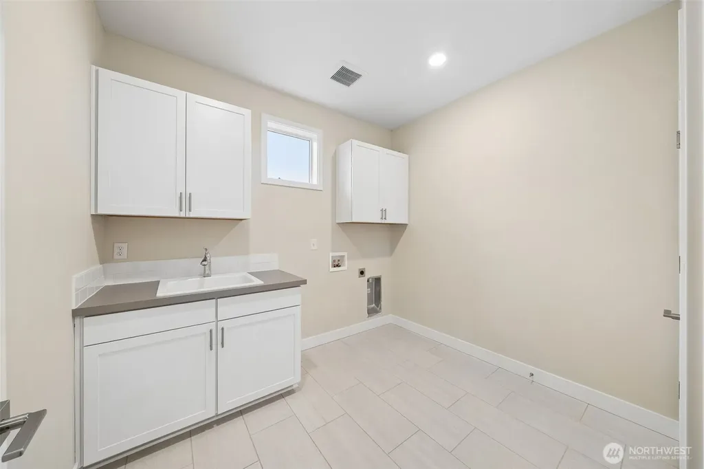 19110 Trilogy Parkway E Bonney Lake WA 98391