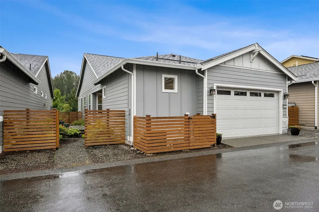 19110 Trilogy Parkway E Bonney Lake WA 98391