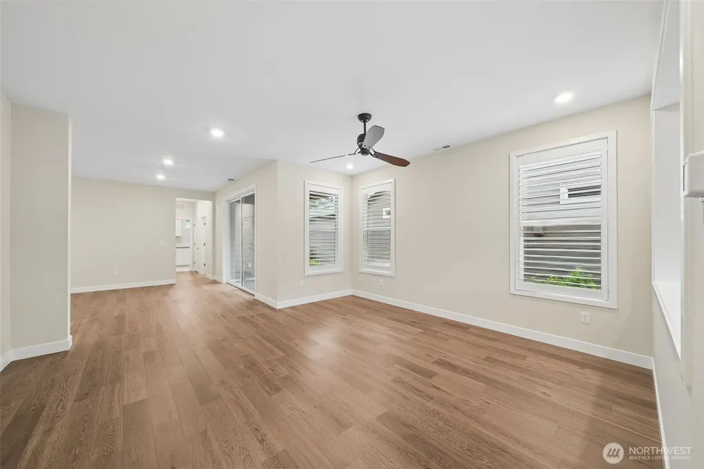 19110 Trilogy Parkway E Bonney Lake WA 98391