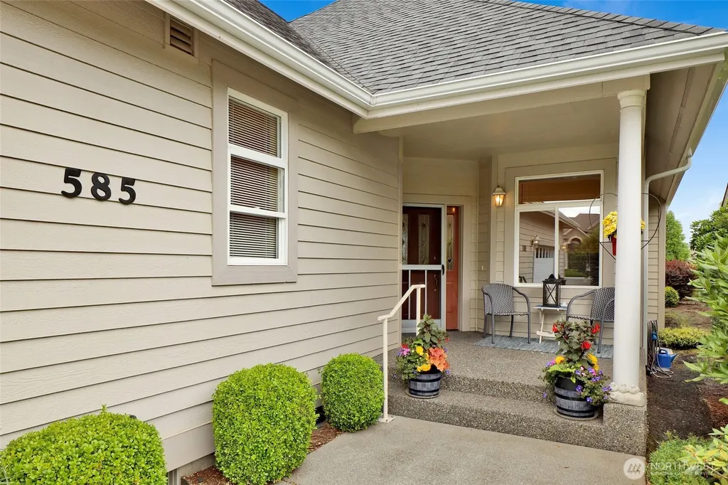585 Maberry Drive Lynden WA 98264
