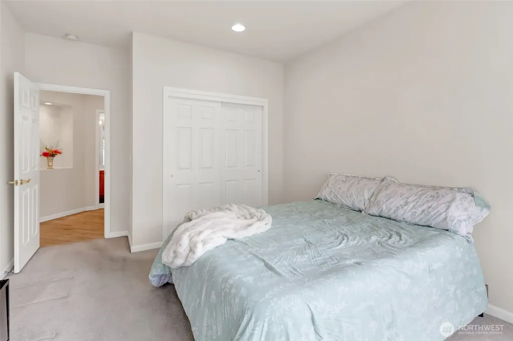 585 Maberry Drive Lynden WA 98264