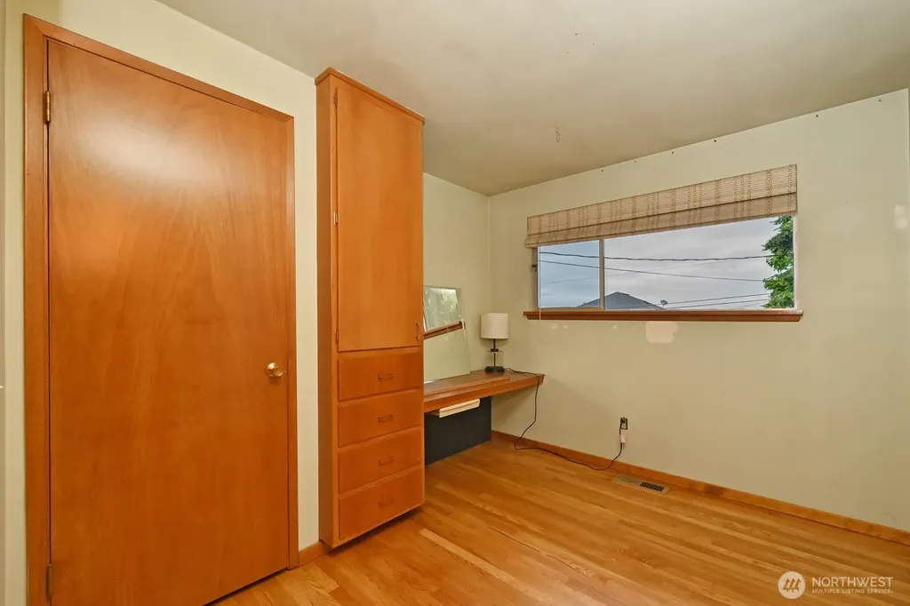 143 S 297th Place Federal Way WA 98003