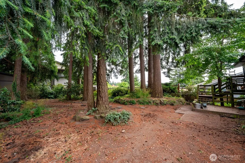 143 S 297th Place Federal Way WA 98003