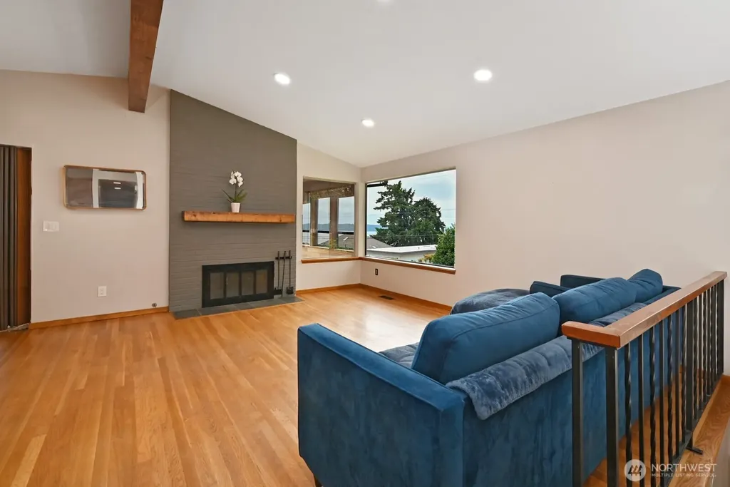 143 S 297th Place Federal Way WA 98003