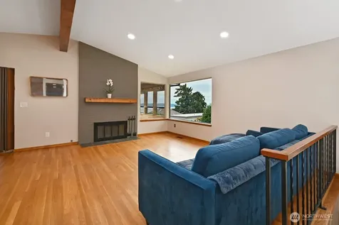 143 S 297th Place Federal Way WA 98003