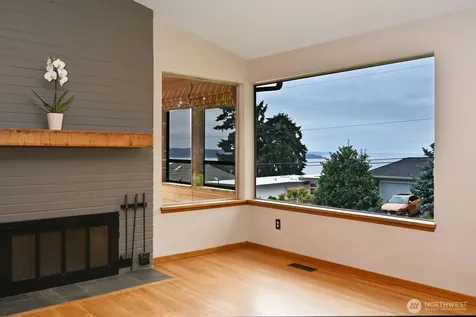 143 S 297th Place Federal Way WA 98003