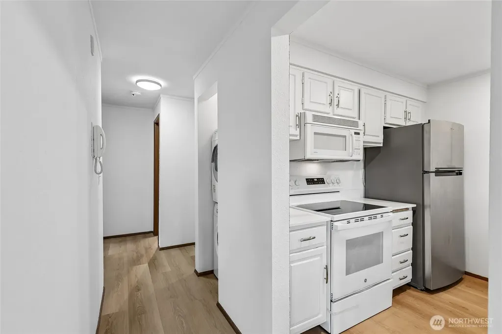 2419 E Madison Street Seattle WA 98112