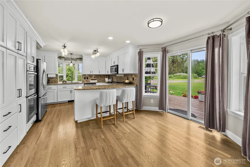 1827 Collins Road Buckley WA 98321