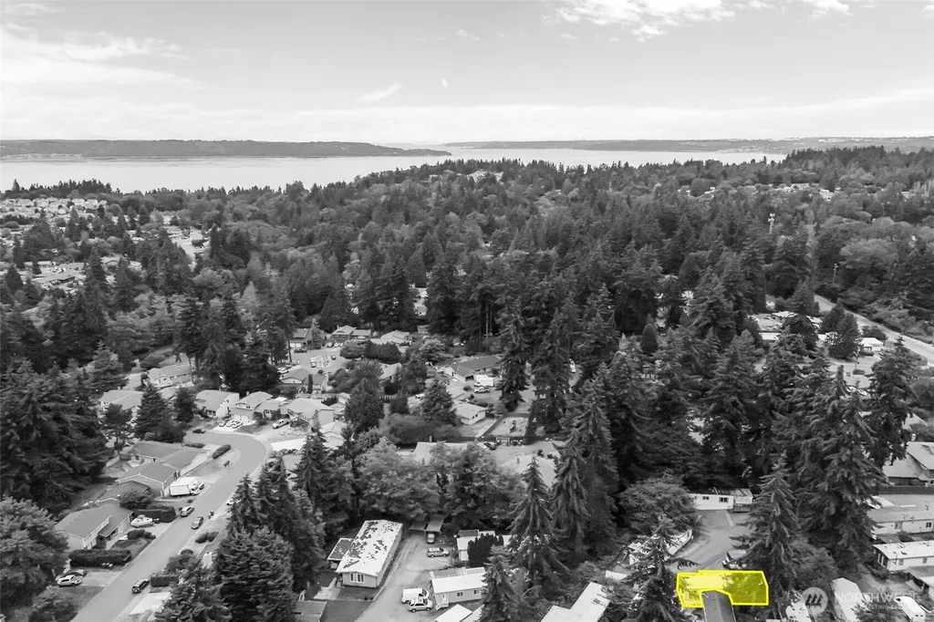 31813 21st Avenue SW Federal Way WA 98023