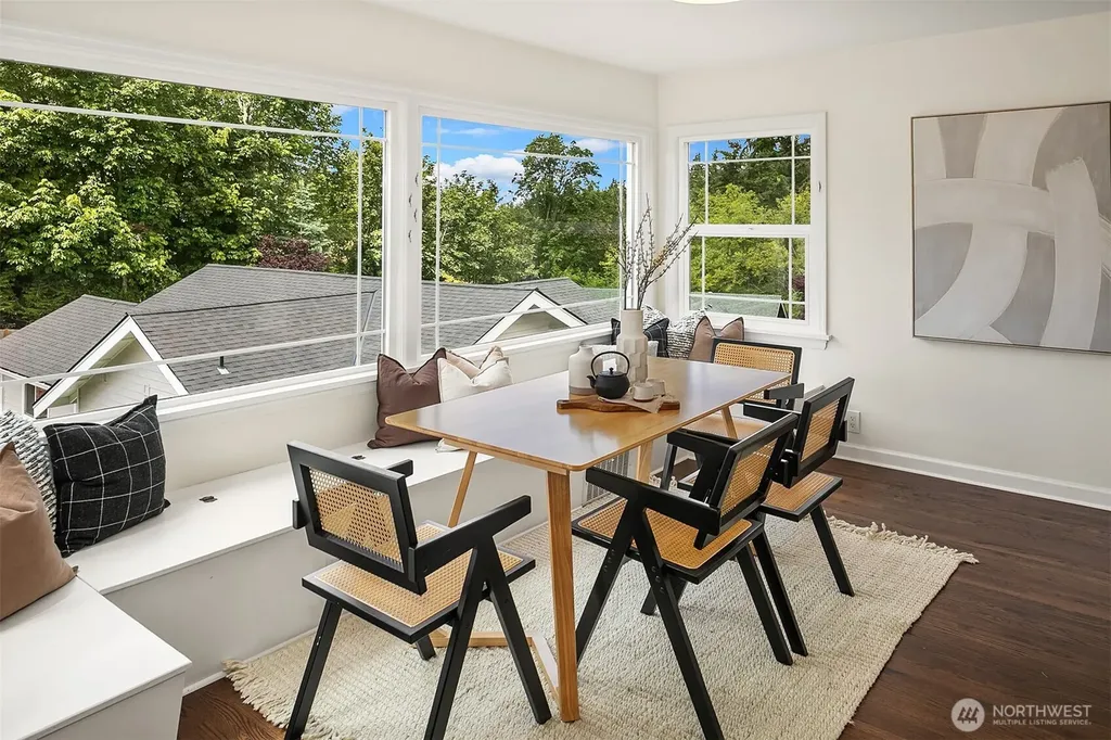 8715 Bowdoin Way Edmonds WA 98026