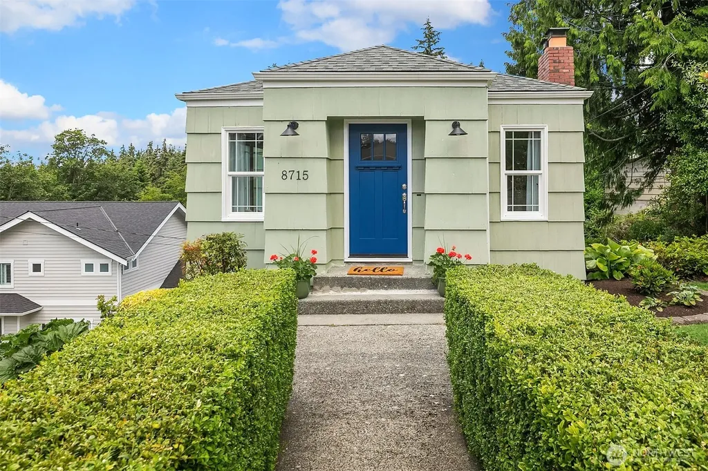 8715 Bowdoin Way Edmonds WA 98026