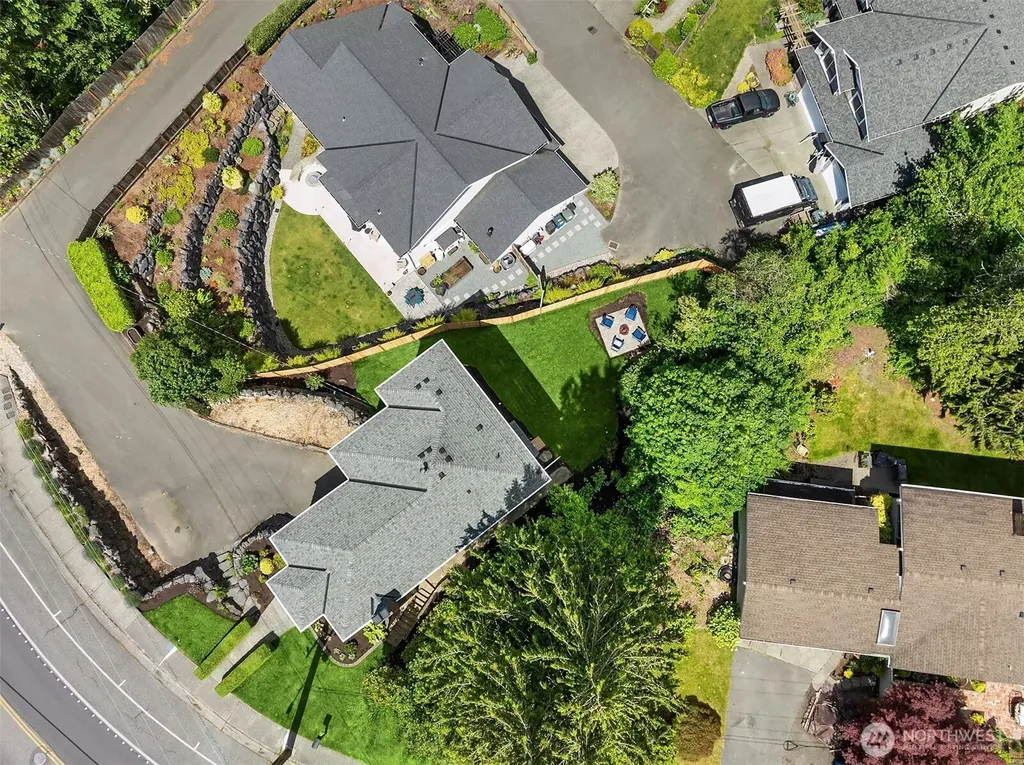 8715 Bowdoin Way Edmonds WA 98026