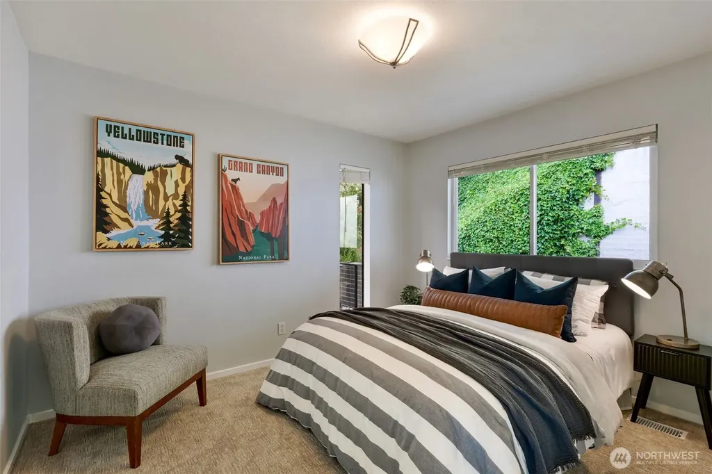 10960 39th Avenue SW Seattle WA 98146