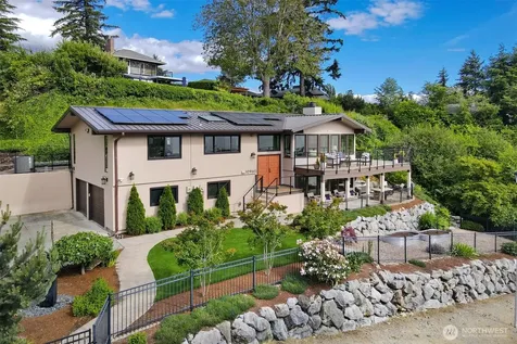 10960 39th Avenue SW Seattle WA 98146