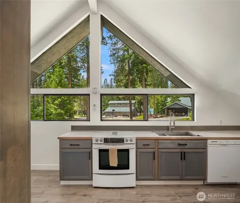 21005 Lower Chiwawa River Road Leavenworth WA 98826