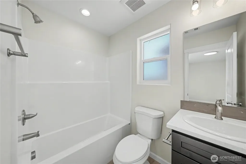 415 N Fifth Avenue Connell WA 99326