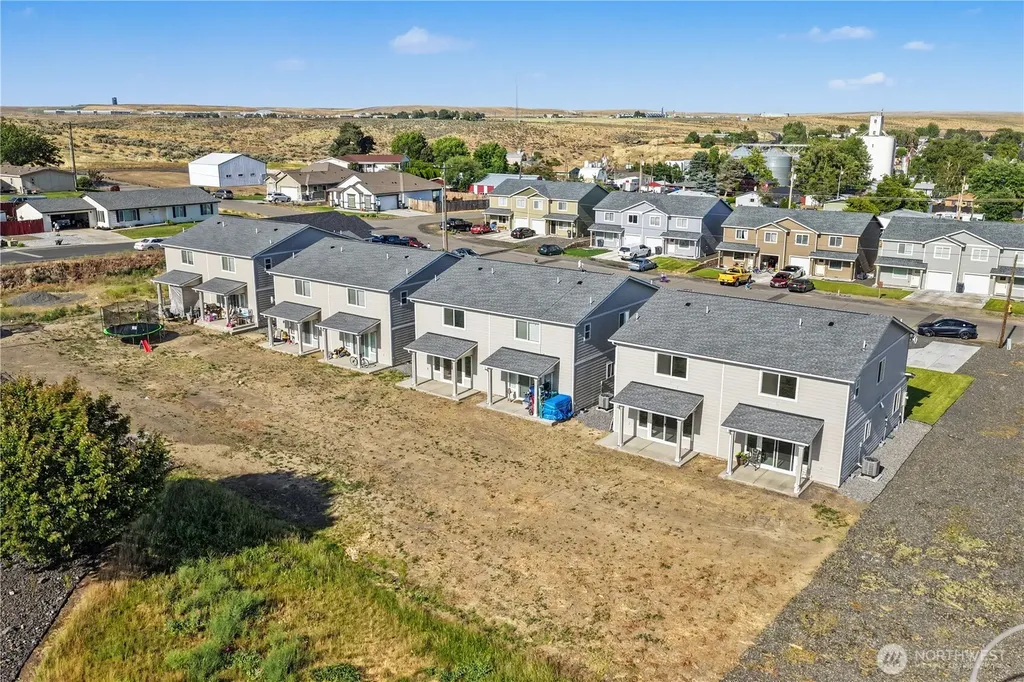 415 N Fifth Avenue Connell WA 99326