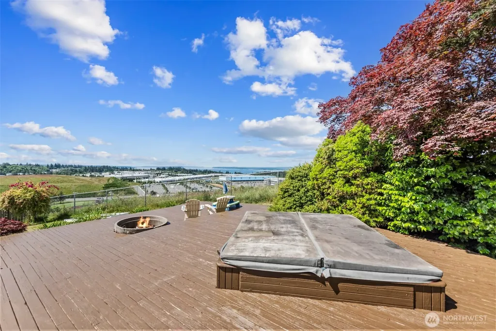 407 Veralene Wy SW Everett WA 98203