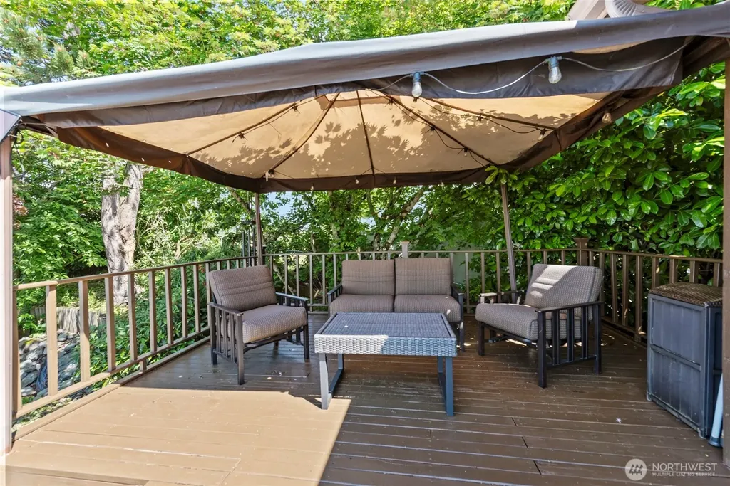 407 Veralene Wy SW Everett WA 98203