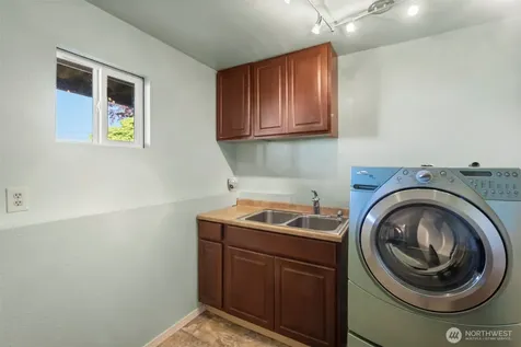 407 Veralene Wy SW Everett WA 98203