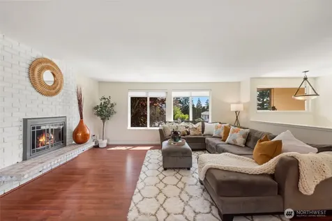 407 Veralene Wy SW Everett WA 98203