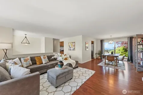 407 Veralene Wy SW Everett WA 98203