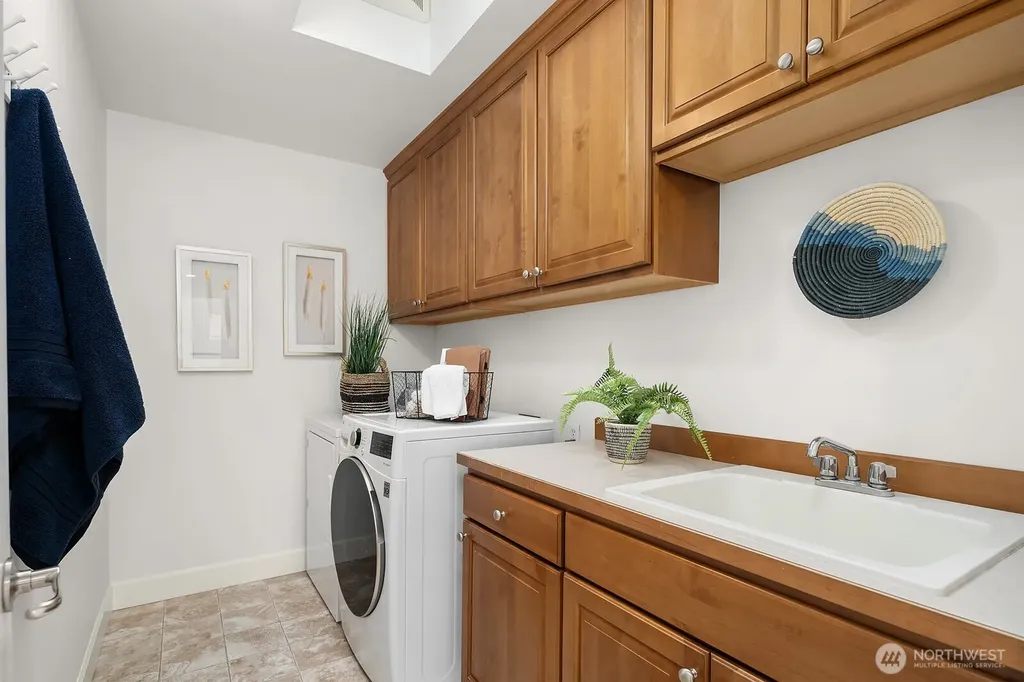 9108 124th Avenue NE Kirkland WA 98033