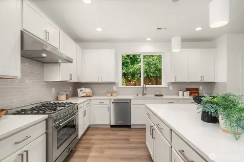 10702 SE 170th Place Renton WA 98055