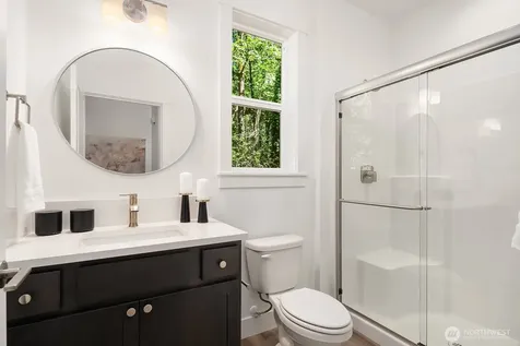 10702 SE 170th Place Renton WA 98055