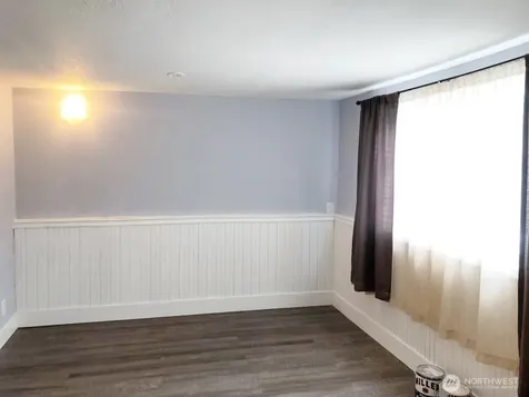 5604 17th Avenue NE Seattle WA 98105