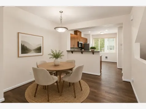 15720 Manor Way Lynnwood WA 98087